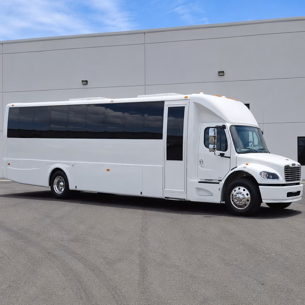 Charlotte Winery Tour & Pub Crawl Transportation