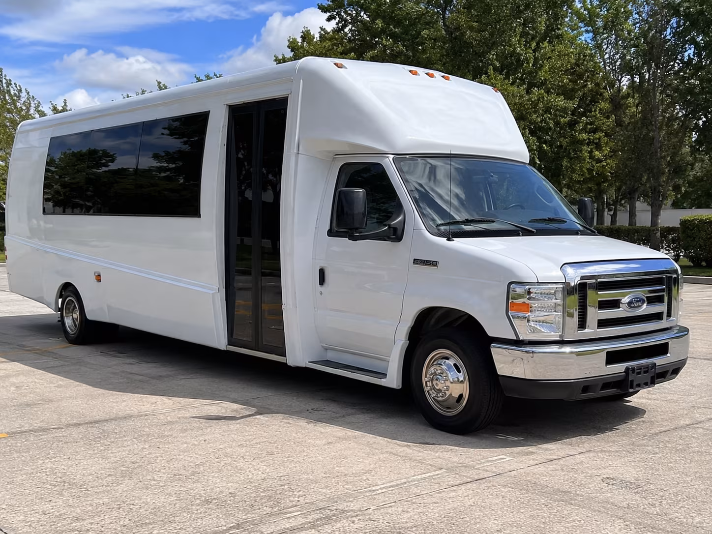 Durham Homecoming & Prom Party Bus Rentals