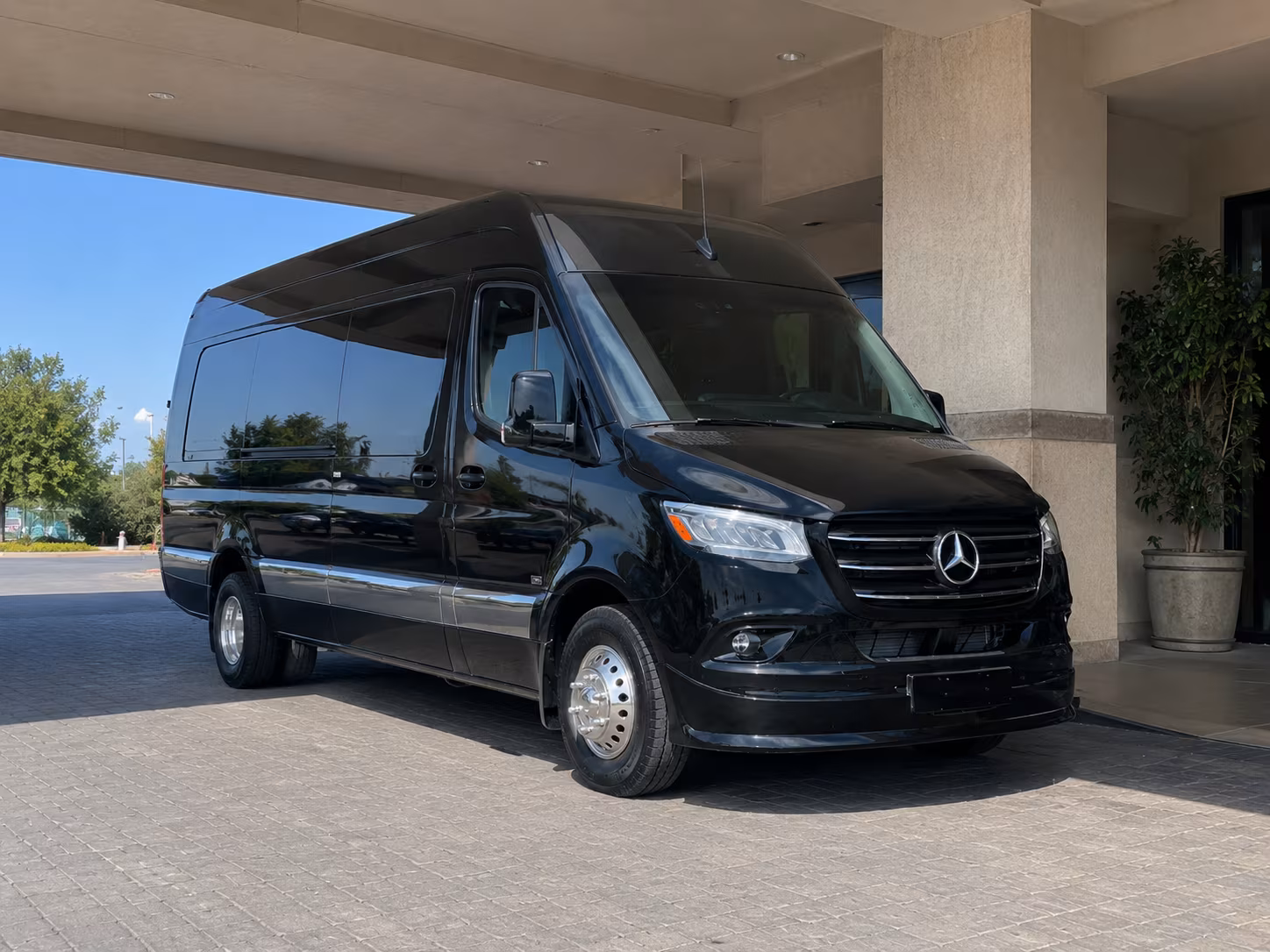 High Point Airport Shuttle & Transportation party bus exterior